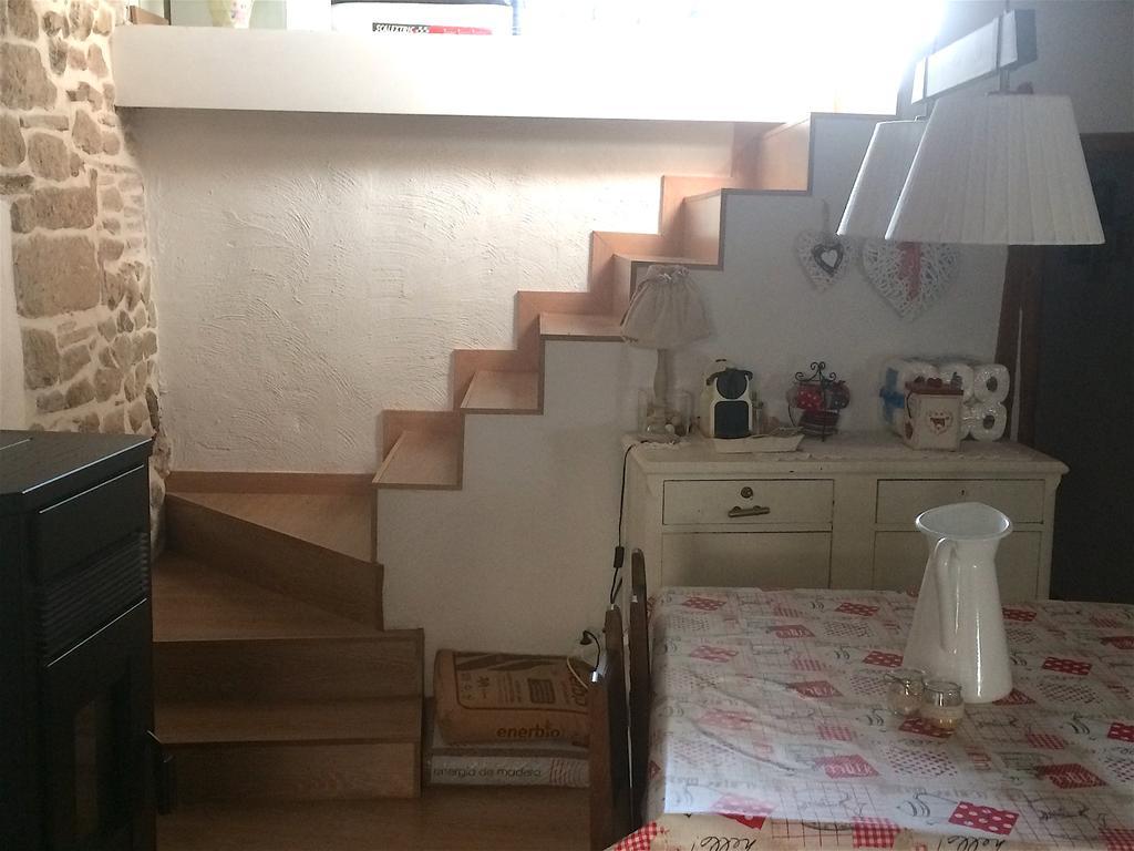 La Casita Del Castillo 모라 데 루비엘로스 외부 사진