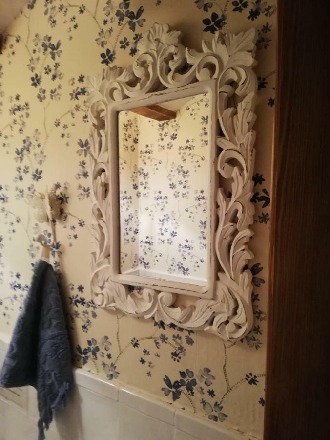 La Casita Del Castillo 모라 데 루비엘로스 외부 사진